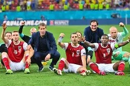 M6体育-奥地利队保持不败战绩引领小组冲刺晋级的简单介绍